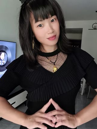 #黑色高级感穿搭 #俏皮可爱 #打开美好生活