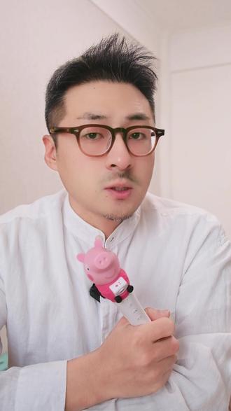 破防了,小猪佩奇的弟弟乔治被官宣患有“中度听力障碍” #小猪佩奇#peppapig