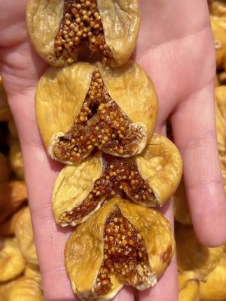 爱生闷气的姐妹都来吃点无花果干啊,#0添加#天然黄体酮食物 #软糯香甜#孕妇零食 #软糯香甜