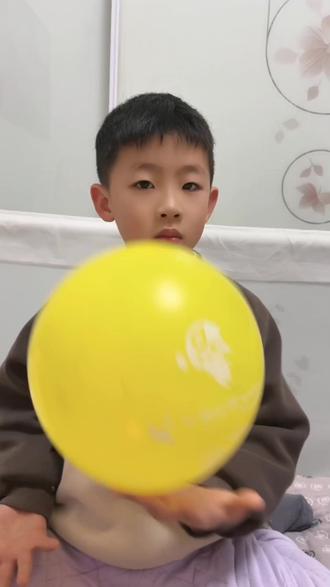 #抖音未成年人陪伴计划 #幼儿园小朋友 #你问我答#视频日记#挑战100天
最后一个问题谁会啊?欢迎评论区讨论