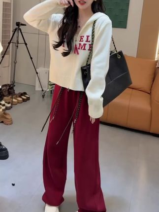 #松弛感穿搭 #慵懒风穿搭 #休闲减龄穿搭 #减龄气质 #针织衫