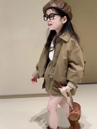 2025秋季新款女童韩版假两件短裙套装,超潮外穿必备! #中大童外套 #韩版儿童套装 #假两件短裙 #女童秋季套装 #新款女童服饰