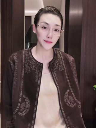 #蔡徐坤黑皮衣slay巴黎 #皮衣 #薅羊毛 #品质女装 #高级感穿搭
