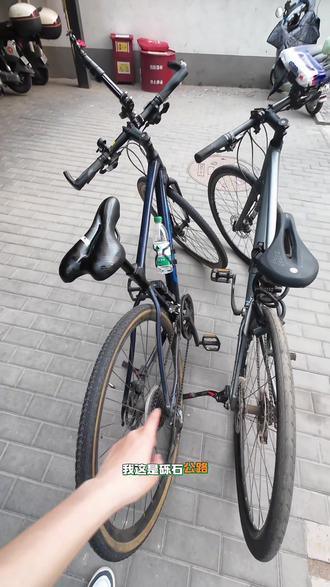 骑行碎碎念 第39集|不同价格的公路车,都挺好骑的,作为普通爱好者,我感受不到细微的差别,通勤,休闲骑都足够用了,剩下的就是小毛病,不致命但很烦人#真实生活分享计划 #捷安特 #公路车 #骑行 #休闲骑
