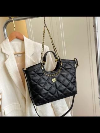 #菱格链条包 2025新款大容量女士链条斜跨单肩包网红高级感时尚菱格通勤托特包#新款大容量包包 #链条斜挎包#菱格链条包 #时尚托特包