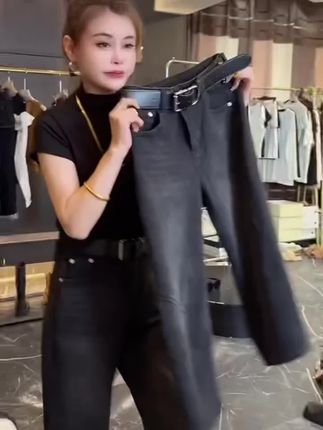 早秋黑灰色九分直筒牛仔裤窄版阔腿裤女宽松大码微胖mm显瘦法棍裤#灰色牛仔裤 #直筒牛仔裤 #窄版阔腿裤 #显瘦法棍裤#宽松牛仔裤