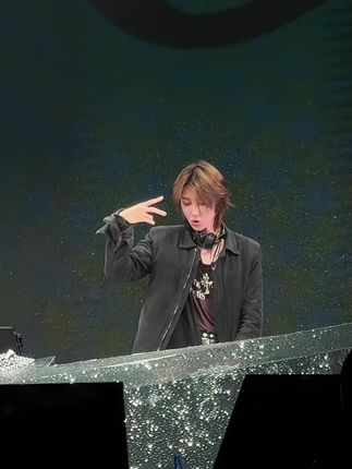 此男是神#徐明浩 #音乐节 #打碟
