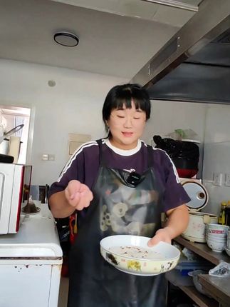 #原创视频上热门 #推荐热门 #感谢抖音我要上热门 #抖加小助手