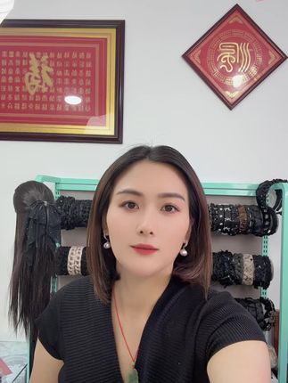 #好物推荐🔥 #头饰高级款 #气质范 #简单发型 #美出高级感