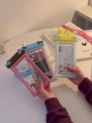 夏季必备!可爱挂脖手机防水袋,游泳漂流触屏拍照超方便 #夏季防水好物 #夏季游泳必备 #可爱手机套 #手机防水袋 #可触屏防水袋