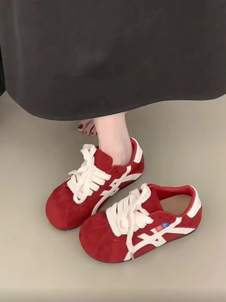 #女鞋穿搭 #上脚舒适 #你鞋真好看 啄木鸟厚底内增高大头丑萌鞋女ins日系复古宽头百搭秋冬德训鞋#时尚美鞋 #真好看