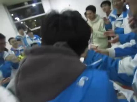 在宇宙的黑暗森林中相遇