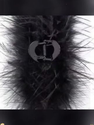 #k总 推荐超仙~ins风黑色鸵鸟气质高级感夾子毛毛鲨鱼夹羽毛夹子羽毛发夹#羽毛发夹#抓夹#羽毛抓夹 #抓夹推荐