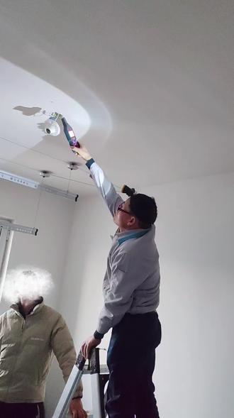 青岛出租屋灯不亮插座有电?老电工教你找原因!青岛各区快速上门检修,持证上岗~#青岛本地电工 #电工维修#电路故障排查