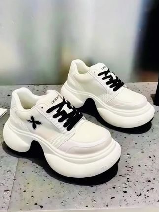 #百搭鞋子 #休闲鞋 #鞋子穿搭 #女鞋推荐 #厚底鞋
