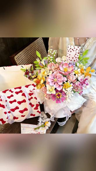 积木花束 拼出你的甜梦花束! #DIY手工 #少女心好物 #创意礼物 #拼装 #爆款