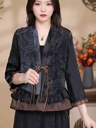 #显瘦穿搭 高端国风提花V领外套女2025春秋季新款新中式重工改良国风潮上衣#好物推荐🔥 #早秋新款 #美出高级感 #穿搭
