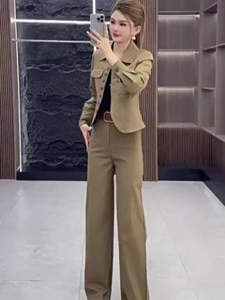 时尚套装女2025春秋季新款韩版洋气工装纽扣开衫外套休闲裤两件套 #韩版时尚女装#工装风两件套 #时尚套装女#韩系洋气穿搭#休闲裤套装