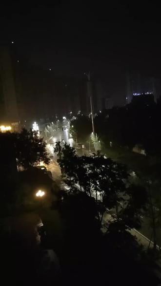 视频里有一句话说的特别好,人活着就是要有一点追求和爱好的。为了口醋,包顿饺子,值!