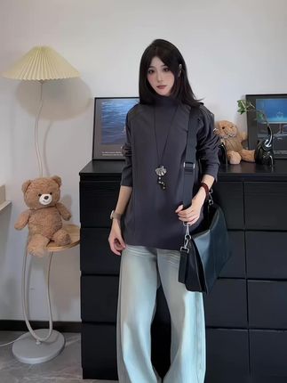 半高领解构德绒打底衫#ootd穿搭 #男生穿搭 #卫衣推荐 #秋冬穿搭 #德绒打底衫