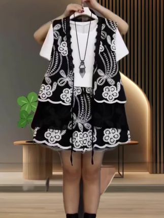 #大码女装 #大码胖mm搭配 #显瘦穿搭 #显瘦穿搭 #谁穿谁好看@DOU+上热门