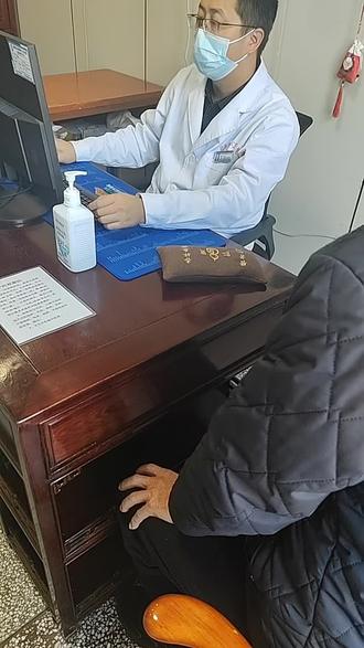 这个医生真的好,医术精湛,远近闻名,有爱心,有耐心#中医传承