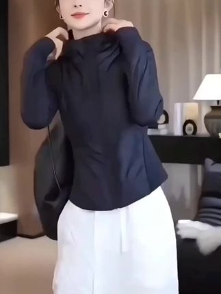 韩版夹绵加厚连帽短外套女2025年秋冬季新款气质洋气保暖上衣#遮肉显瘦洋气百搭#面料柔软透气#优雅气质 #简约穿搭