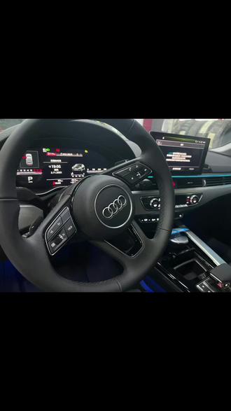 23款奥迪A5刷隐藏
功能名称 测试方法 注意事项
1 运动指针 熄火断电一一开车门一--再关车门 不要在仪表盘全黑的情况下发动或者通电,一一发动或者通电-一一指针扫一圈 般也是看不到运动指针的,请各位车主在使用过程中自己多摸索规律
2 单圈计时/圈 方向盘上左右箭头选择键--一-一选择到 选择到单圈计时,按一下滚轮进入功能页面,数统计 最左边剩余油量公里数位置---一再 而不是按OK键。按一下方向盘左边滚轮的左边,有一个 如何退出功能,还是按一下横杠小按键,选
横杠小按键,即可看到 择“车载计算机”,滚轮按下去
3 加速度测量 和“单圈计时/圈数统计”在一起 所谓0一100测试,当然车速必须从0起步才能测试,行驶过程中无法使用,因为起步速度不是0
4 轻拨转向灯3 变5轻拨一下转向灯拨杆,
5 动态尾灯
6 日行车灯开关 触摸屏选择:车辆 照明与可见性 先关闭仪表台左侧的自动大灯开关,才可以关外部灯光 日间行车灯 闭日行灯
开关
7 锁车声 (A5没有锁车解锁声)
8 解锁2声 (A5没有锁车解锁声)
9 倒车右侧后视 会使用的客户忽略,不会使用的客户, 门上旋钮必须选在右边
10 自动落锁开关 触摸屏选择:车辆 设置与服务 原车自带的功能,我们刷出一个开关,想关可
11 紧急刹车制动 速度在90马以上,紧急踩刹车的时候
12 倒车影像消失 使用中自己测试即可,针对后改的360
15 仪表开关机画 熄火断电--耐心等待几秒钟,仪表
16 RS监视器 触摸屏选择:车辆 --RS监视器
17 行车过程中可 需使用优盘播放,格式要求MP4,
18 开机欢迎声 触摸屏选择:MMI设置-一-语音提示和声音(通常是倒数第二个)#汽车隐藏功能 #奥迪