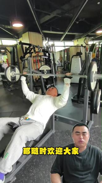 夏日减脂季,游泳正当时!
不用暴晒、不用暴汗
沉浸式水中燃脂,高效刷脂瘦身
大人零基础可学,边学边瘦
趁着夏天黄金减脂期,给自己一次蜕变机会
