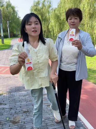 #喷脚王