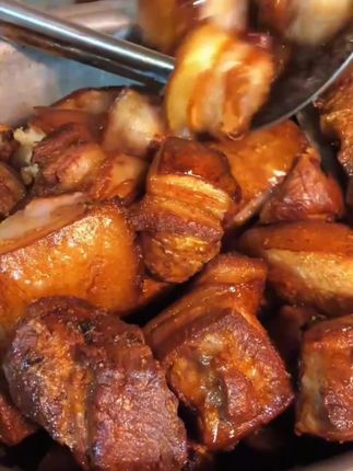 老乡们过年做的坛子肉吃完了吗?还剩多少?#坛子肉 #好吃到停不下来 #分享家乡特产 #坛子肉的正宗做法 #就是这个味儿
