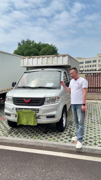 #鹏哥懂货车 #二手货车 #五菱新卡 #二手车 大量补仓,有车不用的卡友,报一报,不怕价高,就怕车不好