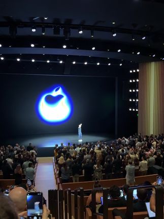 库克登台!2025苹果发布会开始了! #苹果发布会#iPhone17#2025苹果发布会#数码#iPhoneAir