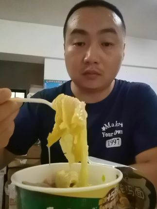 方便面搭档,旅行便携装肥肠肉片。#肥肠肉片 #便携装肉包 #袋装肉