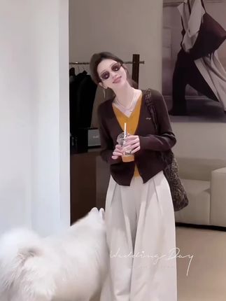 秋季新款减龄时尚套装女撞色假两件针织上衣显瘦阔腿裤百搭两件套#韩系穿搭 #梨形身材穿搭 #遮肉显瘦 #早秋松弛感穿搭 #穿出高级感
