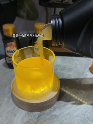 洗得干净真的就是基础操作了!关键留香时间一整年,还是乌木玫瑰香,直接闭眼冲#乌木玫瑰香 #贝纯洗衣液 #洗衣液 #洗护好物 #木质香