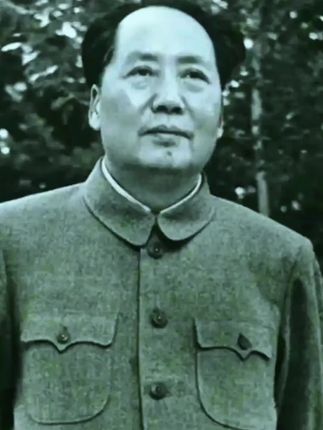 伟人在国际上最霸气的称号,看完才明白为什么无数人崇拜他。焦虑时读一读伟人诗词,那劲儿立马来了!#诗词 #伟人诗词
