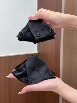 高级感满满的法式气质赫本风#抓夹#头饰发饰#美出高级感#抓夹怎么抓出好看发型
