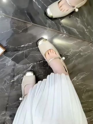 #时尚美鞋 #新款时尚洋气小皮鞋#优雅气质 #轻奢女鞋 #高端大气