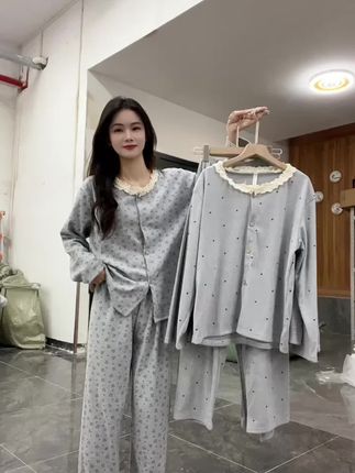 带胸垫,不怕尴尬,超级舒服的德绒家居服~#面料柔软舒适 #德绒睡衣#在抖音入手的好东西#无限回购的宝藏单品