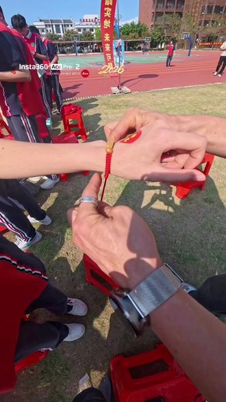 中考顺利#百日誓师 @-小兵小冰- @猫雨晴信^ @Rfvd @我又怎么你了