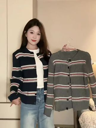 高品质洋气时尚条纹撞色针织衫2025秋冬新款韩版休闲显瘦毛衣 #气质穿搭 #针织衫 #秋冬穿搭 #新款上新 #显瘦穿搭