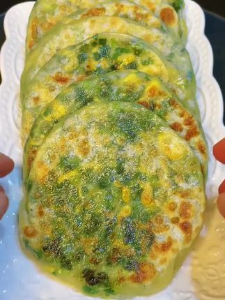 韭菜鸡蛋馅饼10片 【打工人必囤!】13.99抢10片韭菜鸡蛋馅饼!皮薄馅大,咬一口直接爆汁!早餐5分钟搞定,打工人的幸福碳水密码被我找到了!#美食 #鸡蛋馅饼 #早餐饼 #韭菜鸡蛋饼 #早餐吃什么 @DOU+小助手 @DOU+上热门