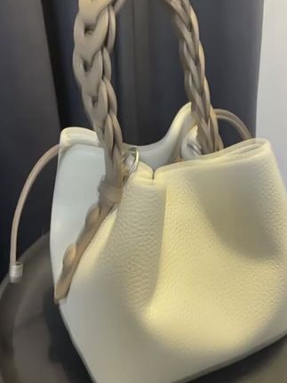 菜篮子手提包包女款爆款2025新款百搭单肩斜挎包高级感水桶女