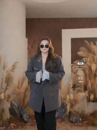 #外套穿搭 #每日穿搭推荐 #高级感穿搭 #气质风衣穿搭 #极简穿搭