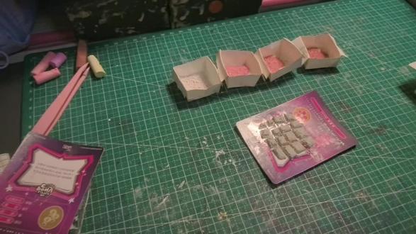 沉浸式玩霉豆腐#霉豆腐#粉笔手工#手工