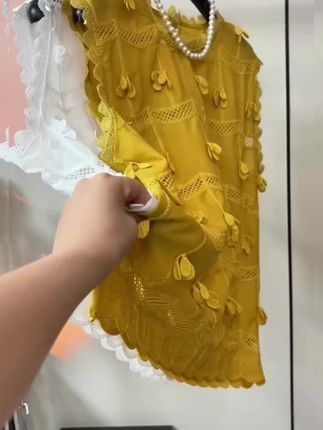 欧货立体花朵上衣#面料柔软舒适