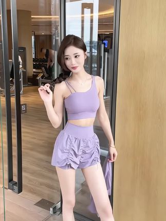 #运动背心#穿搭#瑜伽服,