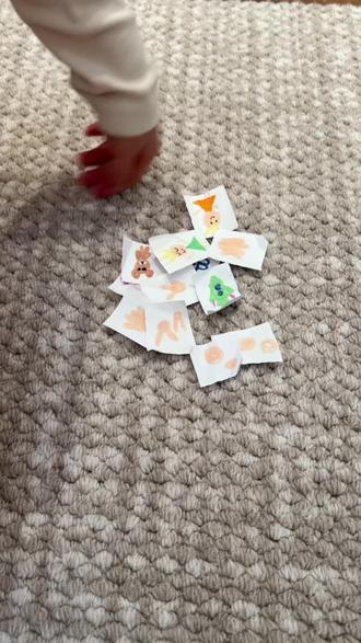 放学回家写完作业就开始画,还做盲盒Diy,你们家小学生在家也玩这个吗??#安静书 #小学生 #小学生日常