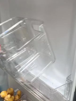 有了这个侧门收纳盒,冰箱里杂七杂八的东西都可以收拾的干干净净了#侧门收纳盒 #收纳整理